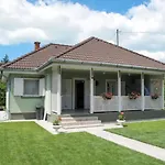 Egri Apartmanhaz