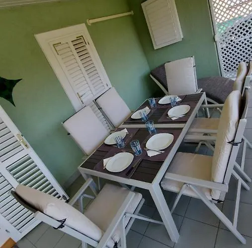 Egri Apartmanhaz * Balatonfenyves